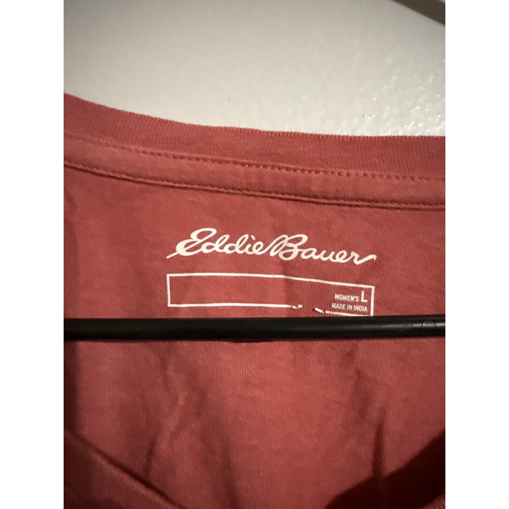 Eddie Bauer Womens V-Neck Long Sleeve T-Shirt Terracotta Pink Size L 2105 - Picture 3 of 6